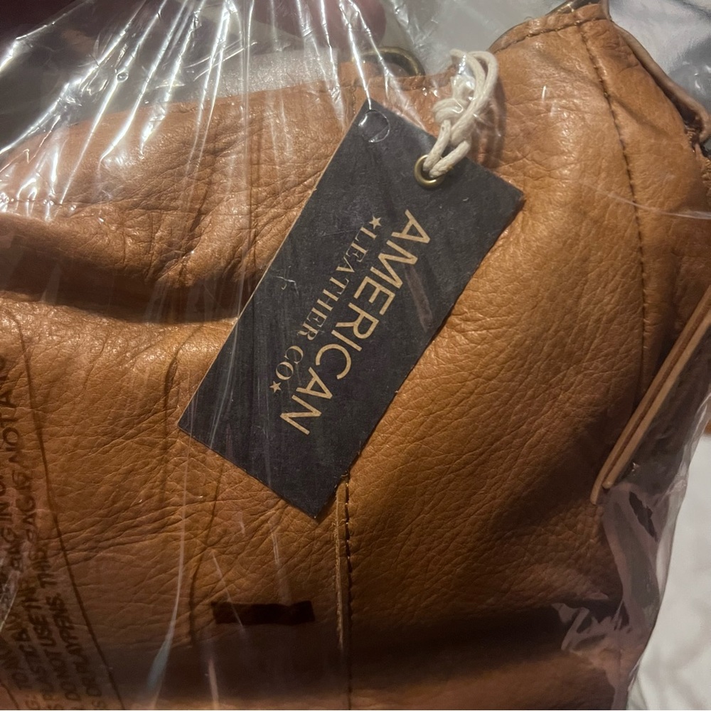 American Leather Co Austin Shoulder Bag Caffe Latte Color - Picture 5 of 10